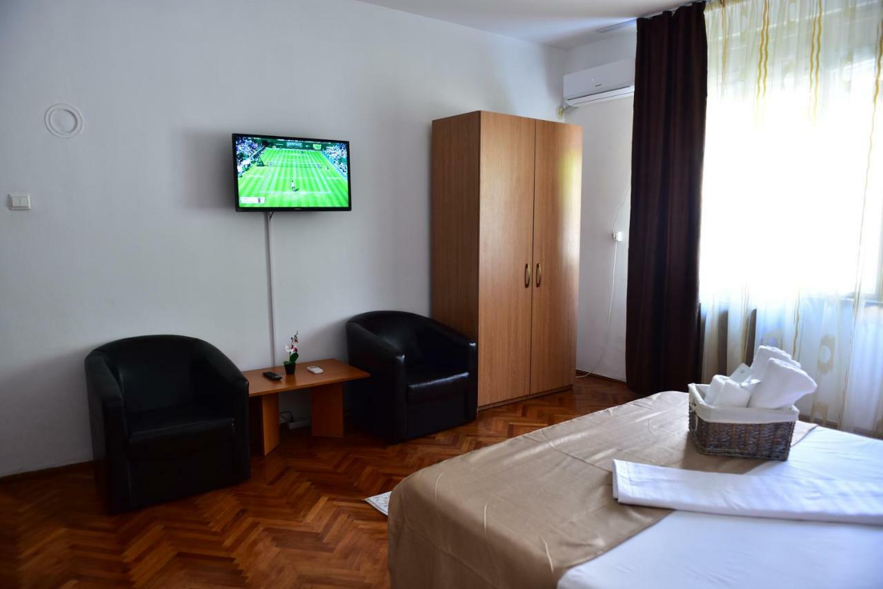 Vila Arjana Orszowa Zewnętrze zdjęcie
