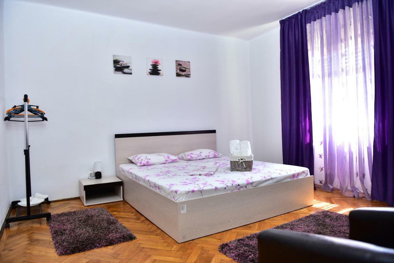 Vila Arjana Orszowa Zewnętrze zdjęcie