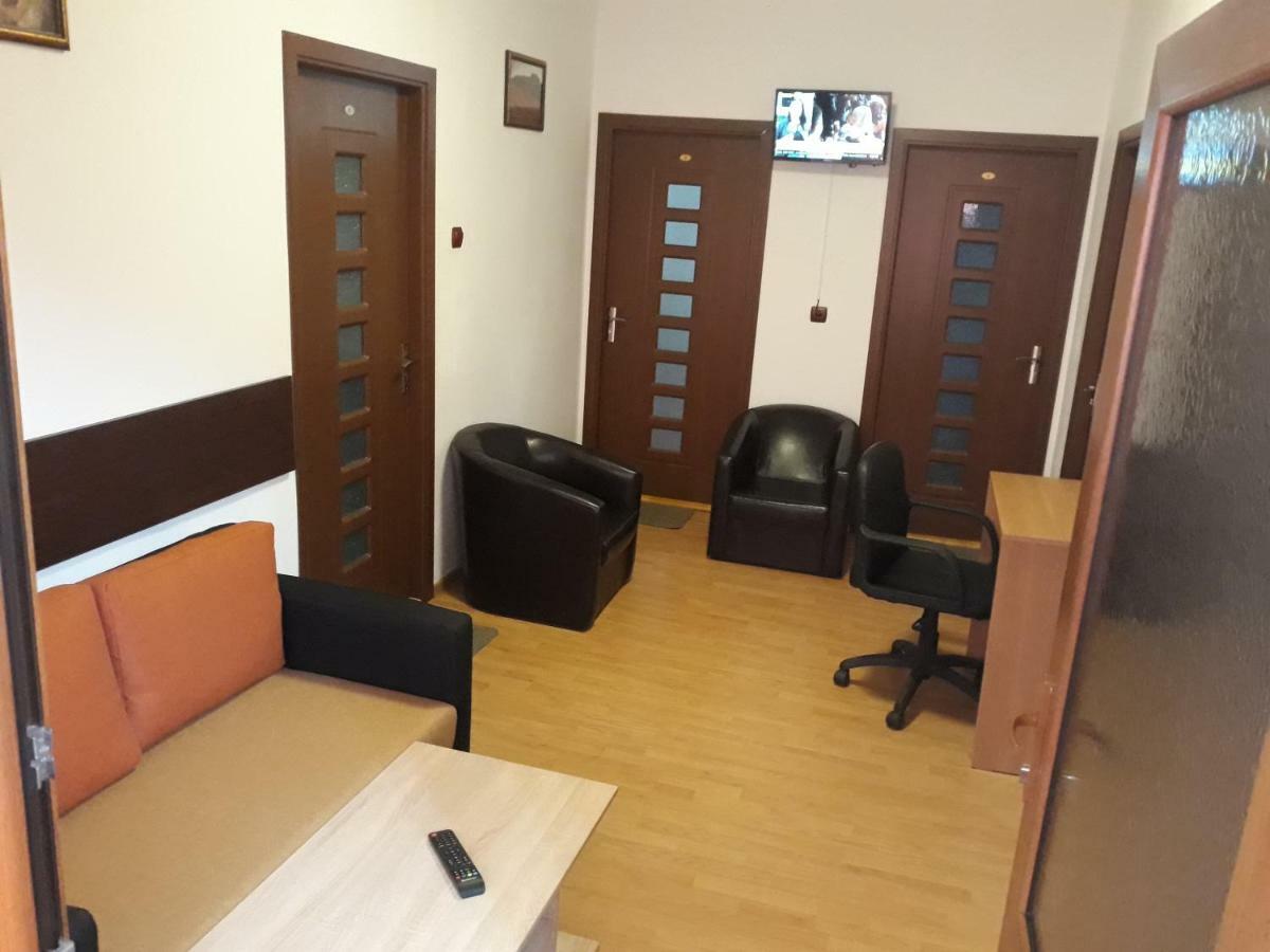 Vila Arjana Orszowa Zewnętrze zdjęcie